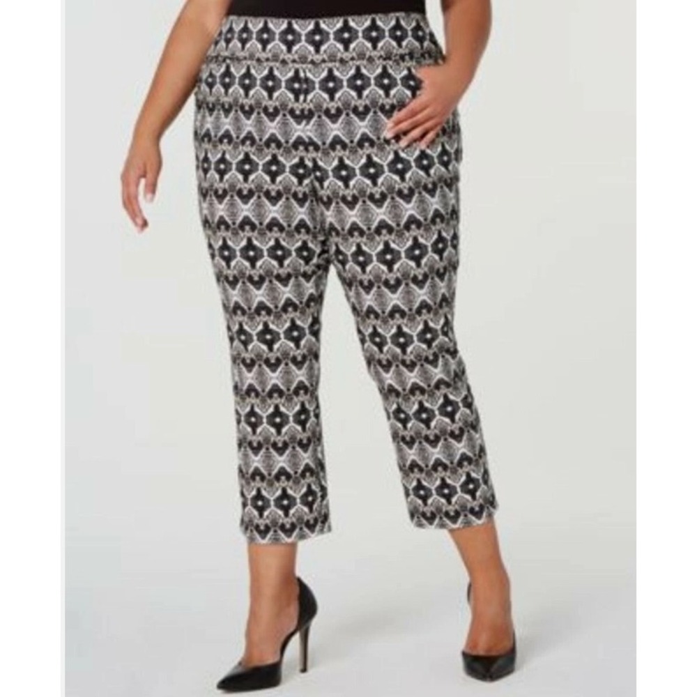 INC International Concepts Geometric Stretch Pull-on Crop Pants size 20W Comfy